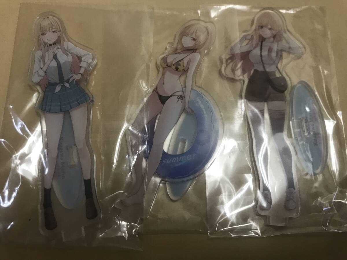 Amazon.co.jp: C104 その着せ替え人形は恋をする 喜多川海夢 アクリル